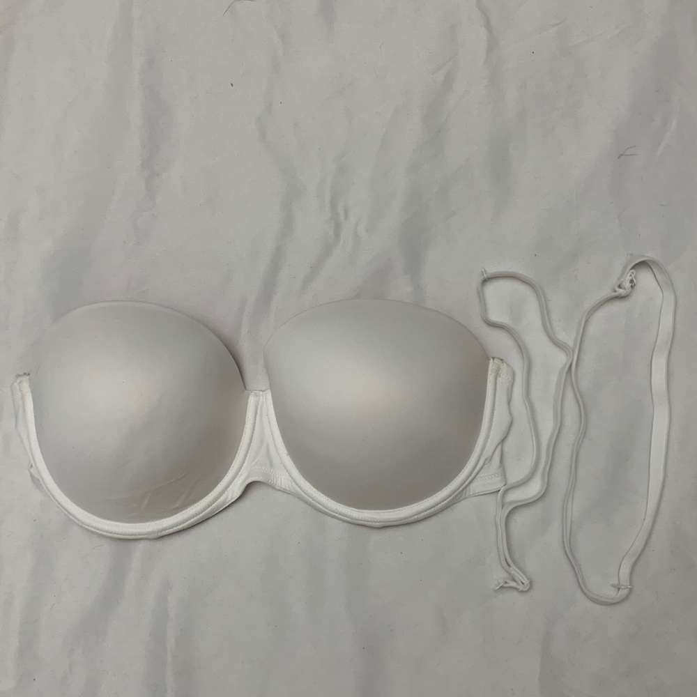 PINK strapless push-up bra. (with optional straps)